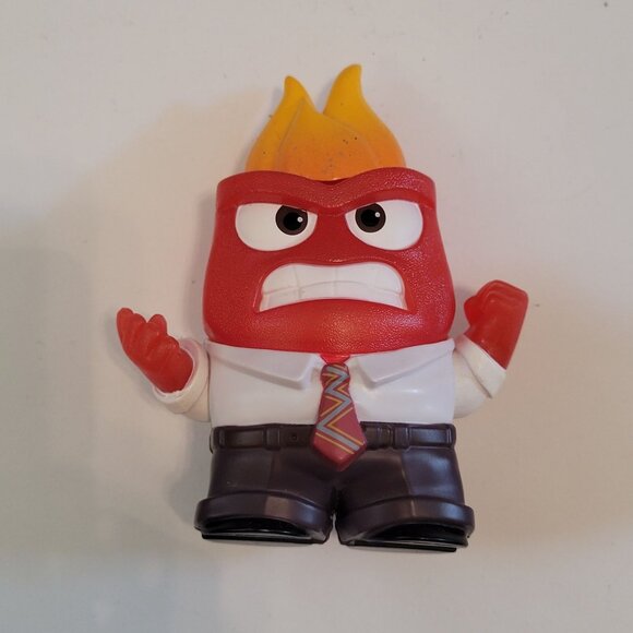 Inside Out Headquarters Playset With Figures and Console Memory Balls Included - Picture 9 of 16